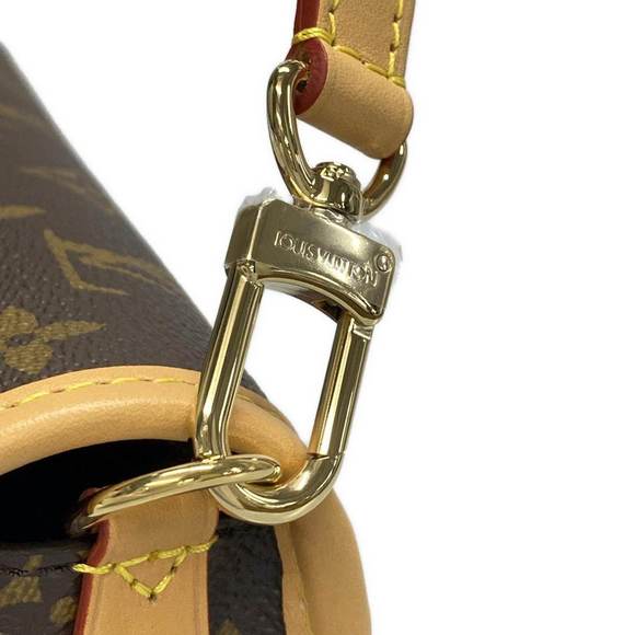 Louis Vuitton Bag NM Diane Fuchsia Shoulder PM - Picture 16 of 16